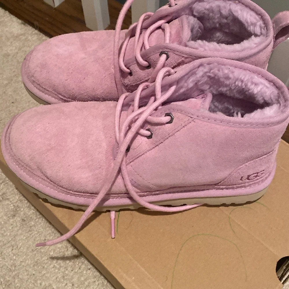 Ugg Neumel - Picture 3 of 5